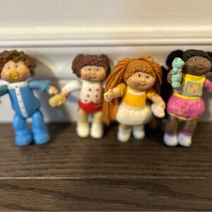 Cabbage Patch Kids Figurine set of 4